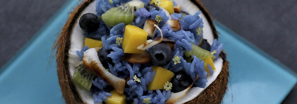 Butterfly_Pea_Rice_w-Coconut-Fruit