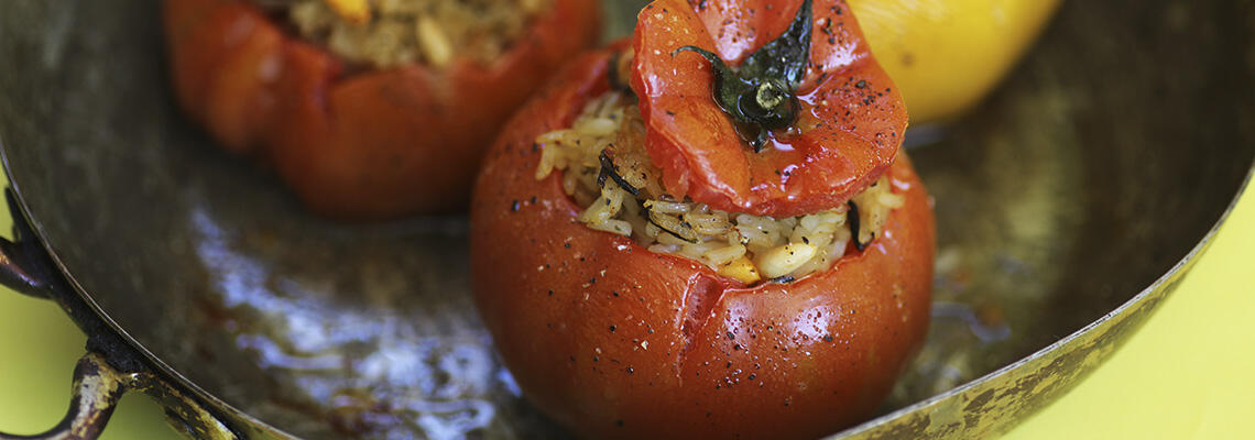 Herbed_Wild_Rice-Stuffed_Tomatoes
