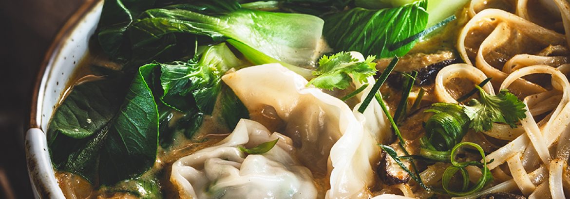 Chinese Noodle Soup with Yellow Curry and Wontons