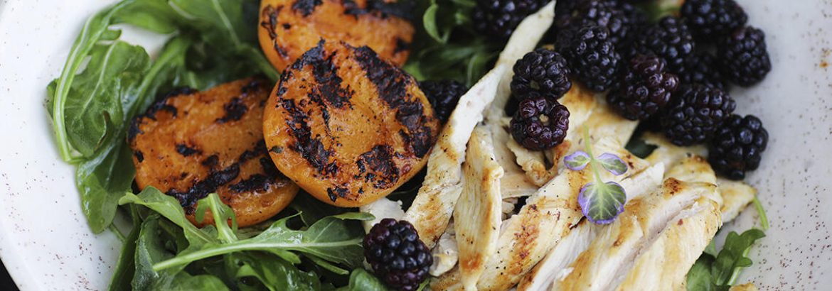 Grilled_Chicken_w-Arugula_Blackberries_Apricots