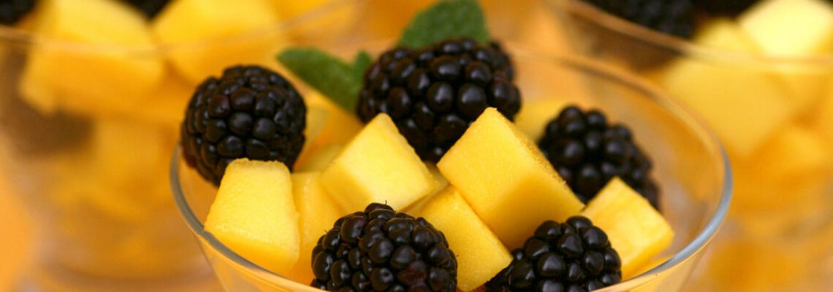 Mango-Blackberry_Dessert