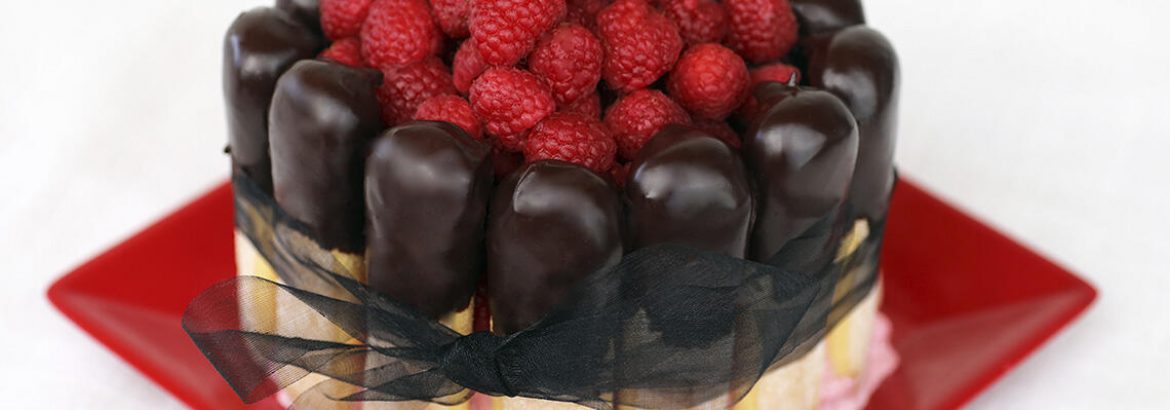 Raspberry_Mousse_w-Chocolate-Dipped_Ladyfingers