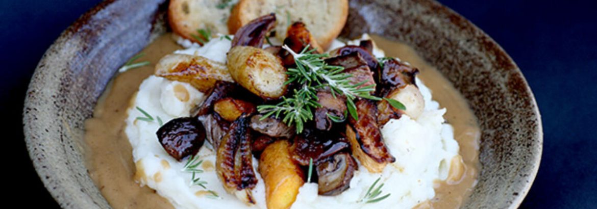 Roasted_Lamb_and_Root_Vegetables_595x270