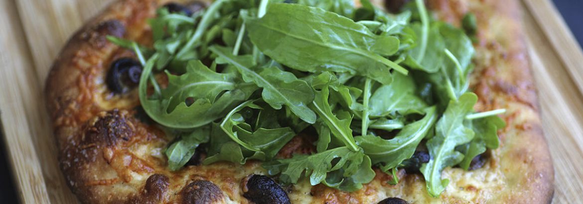 White_Pizza_with_Lemony_Arugula